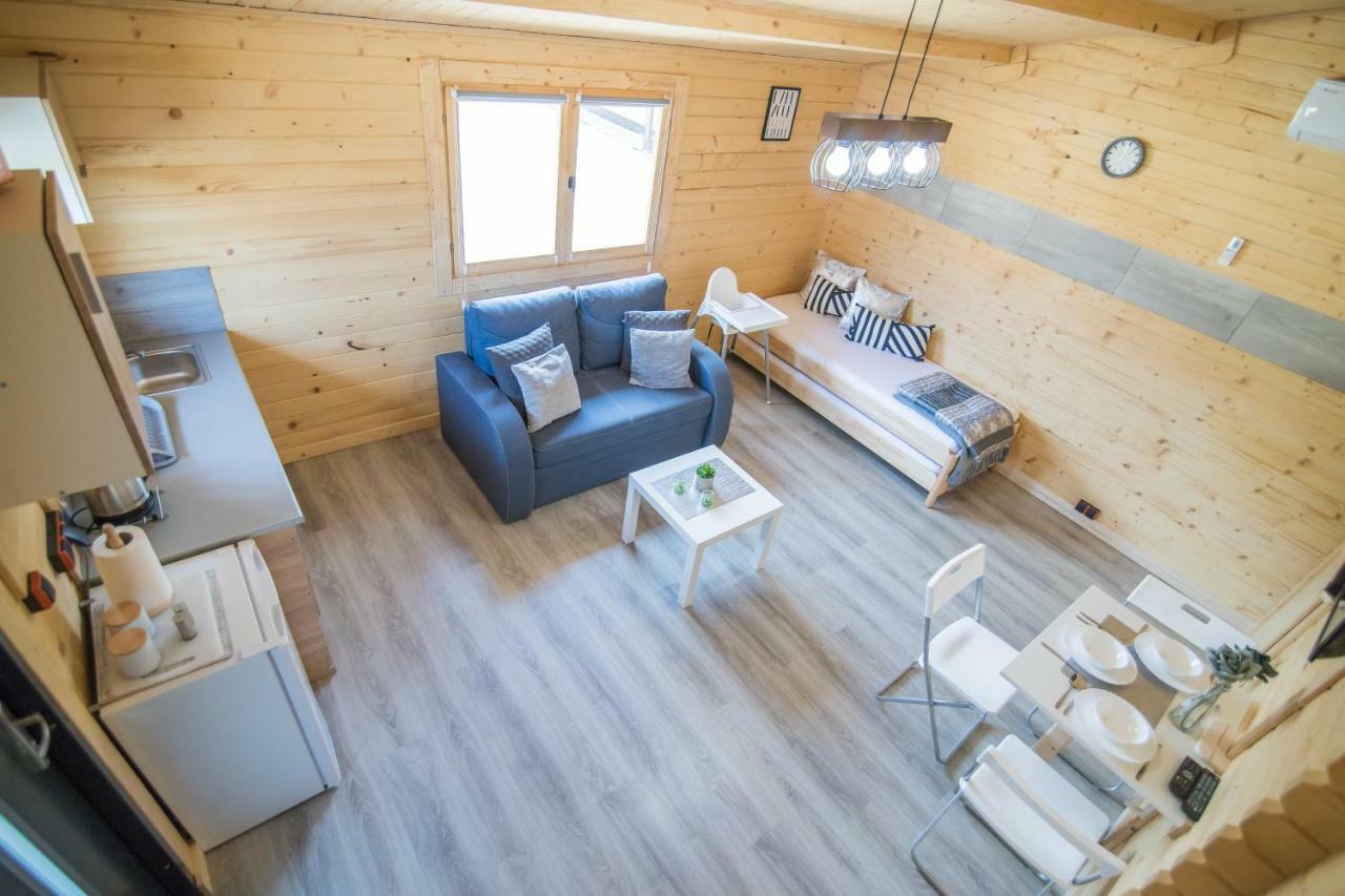 Villa Familycamp à Zator Extérieur photo